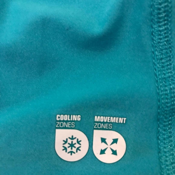 Reebok women’s medium long sleeve athletic top, teal (leans toward green) - Picture 5 of 6